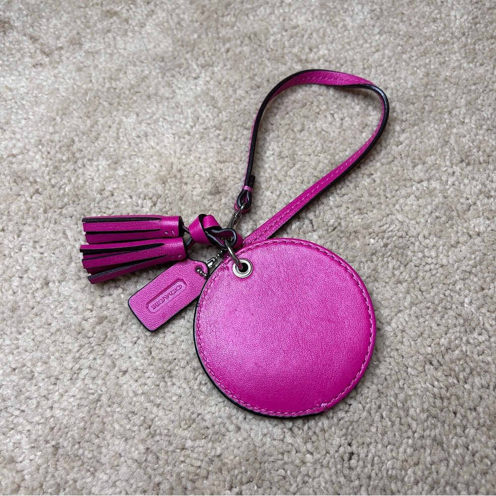 Coach Fuchsia Leather mirror bag charm with Tassel - Picture 4 of 7